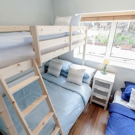 3 Bedroom Garden Flat - Central Location Londres Exterior foto