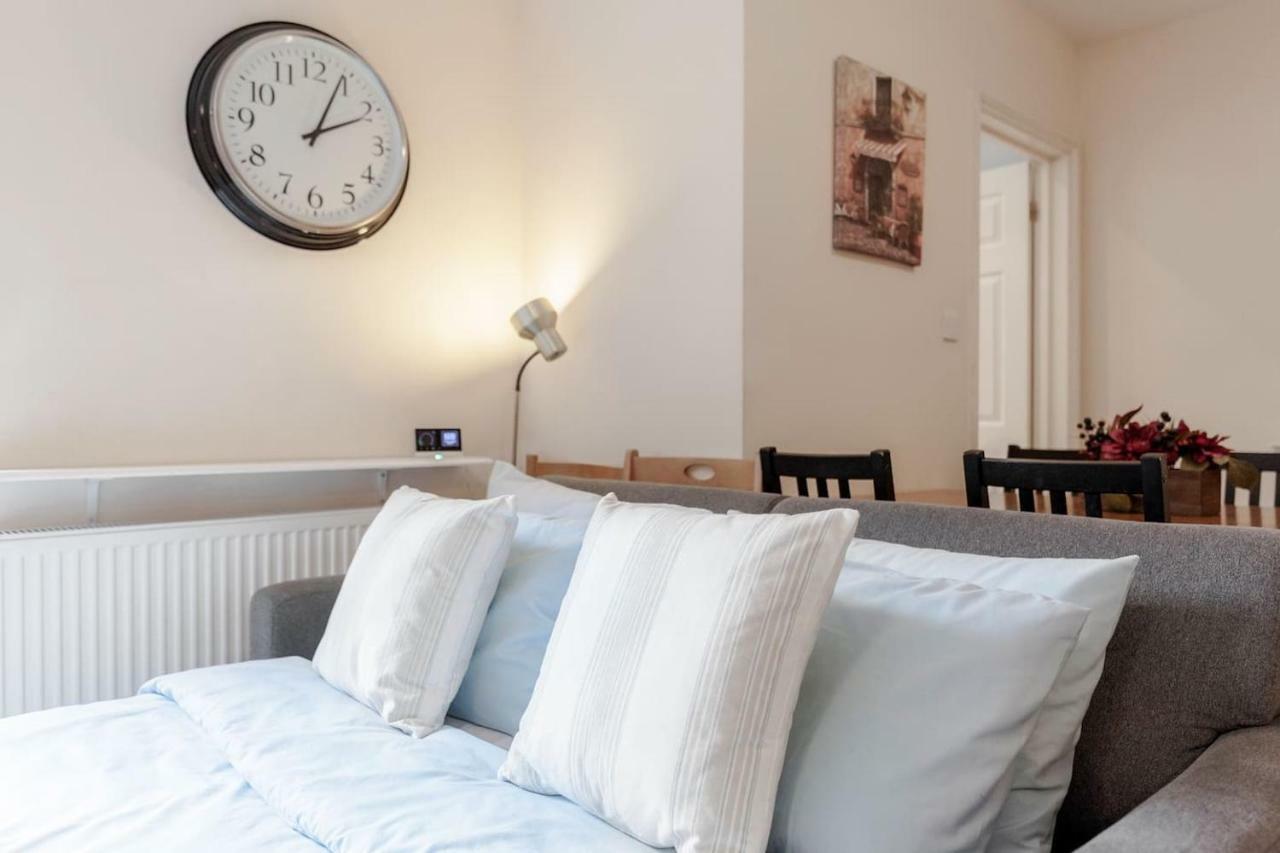 3 Bedroom Garden Flat - Central Location Londres Exterior foto